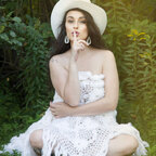 Andie Model