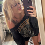 daisea - gamer girl ?