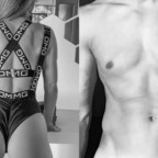 Hot Aussie Couple ???