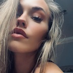 LAURA MÜLLER