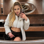 Lilly FREE