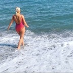 ? NICOLE LAUREN ?