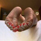 Sexitoes1 ♡ Wrinkled soles ?